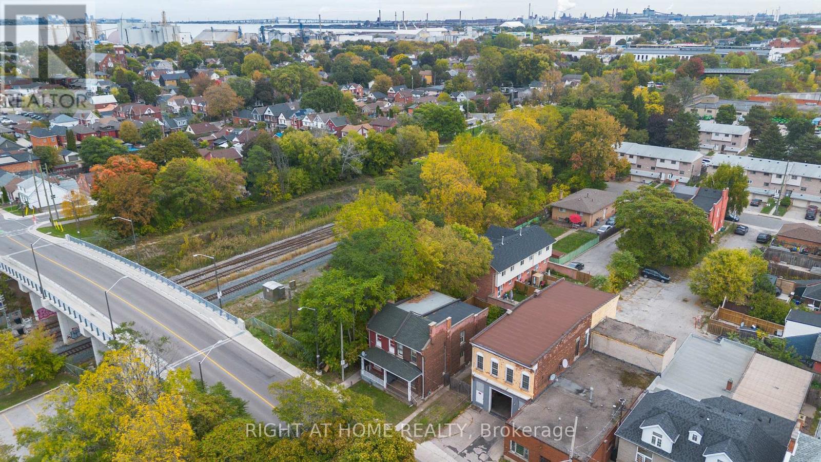 318 John Street N, Hamilton, Ontario  L8L 4P9 - Photo 38 - X12469423