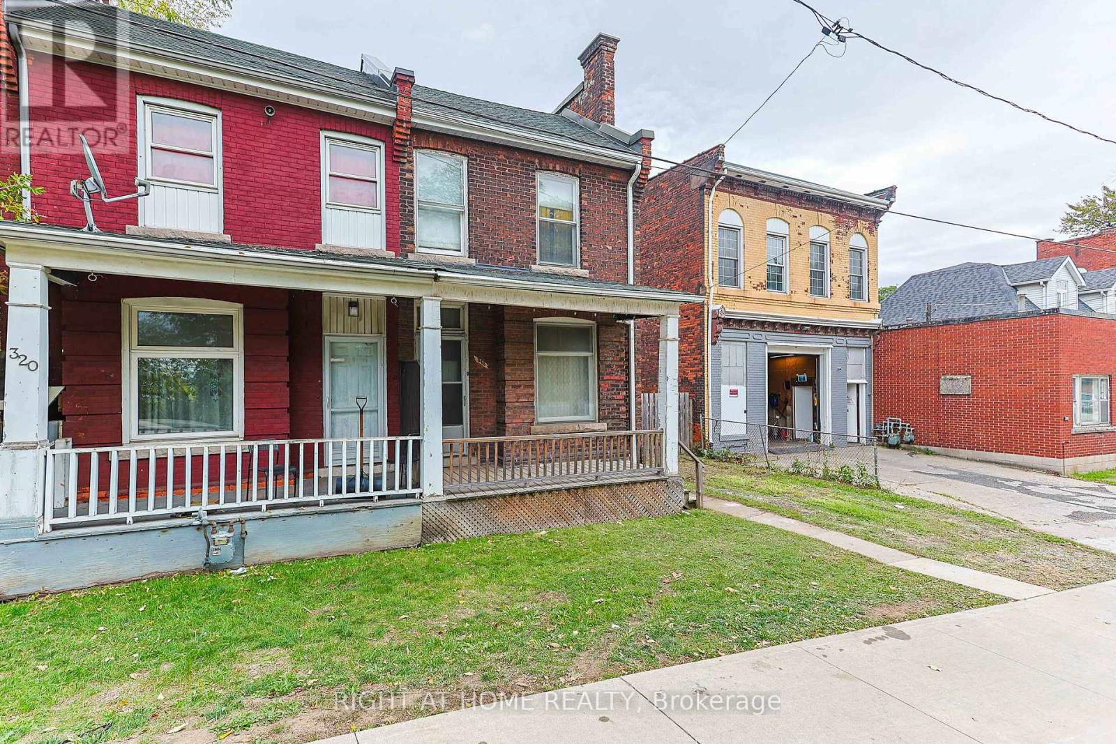 318 John Street N, Hamilton, Ontario  L8L 4P9 - Photo 4 - X12469423