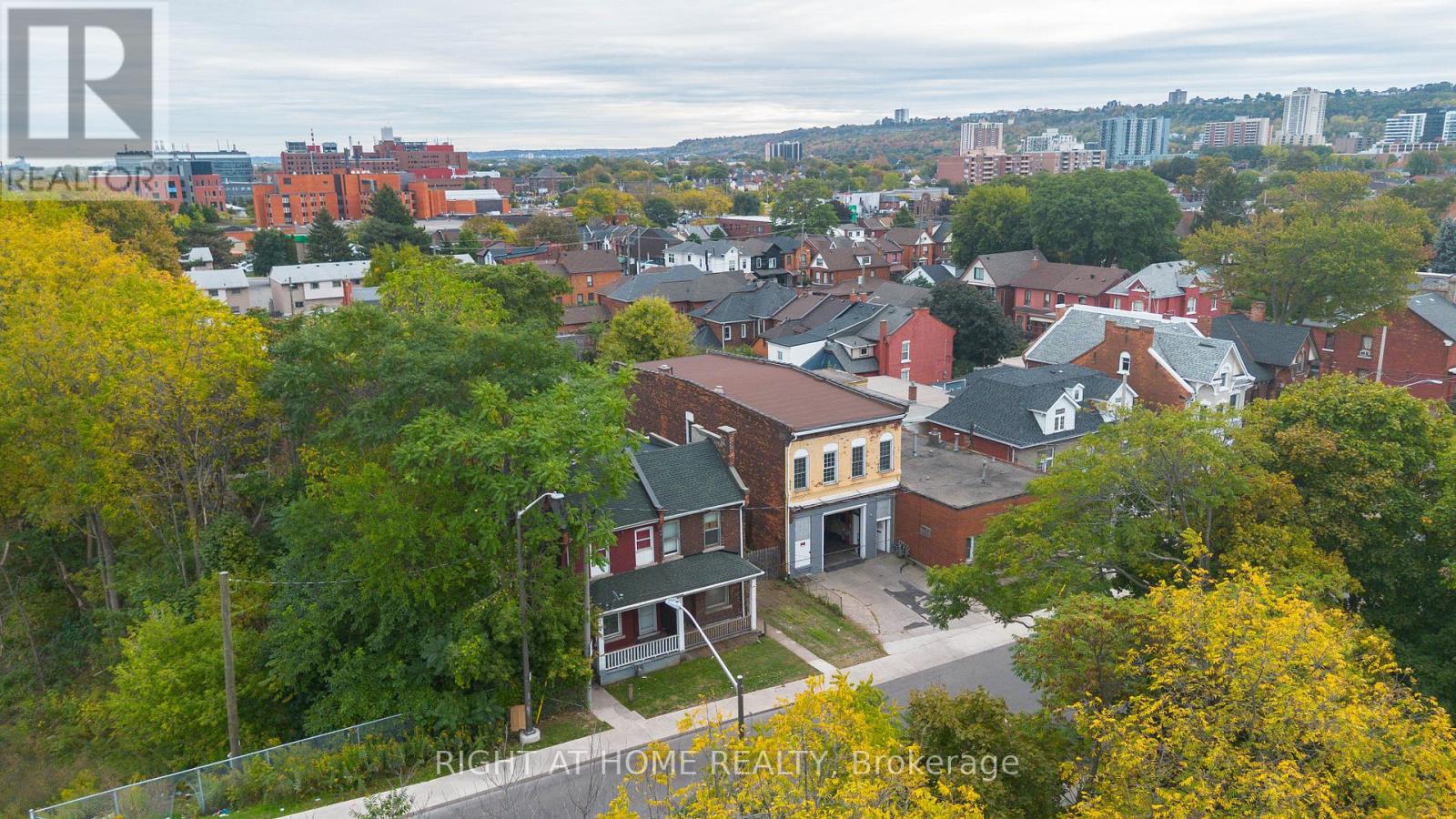 318 John Street N, Hamilton, Ontario  L8L 4P9 - Photo 45 - X12469423