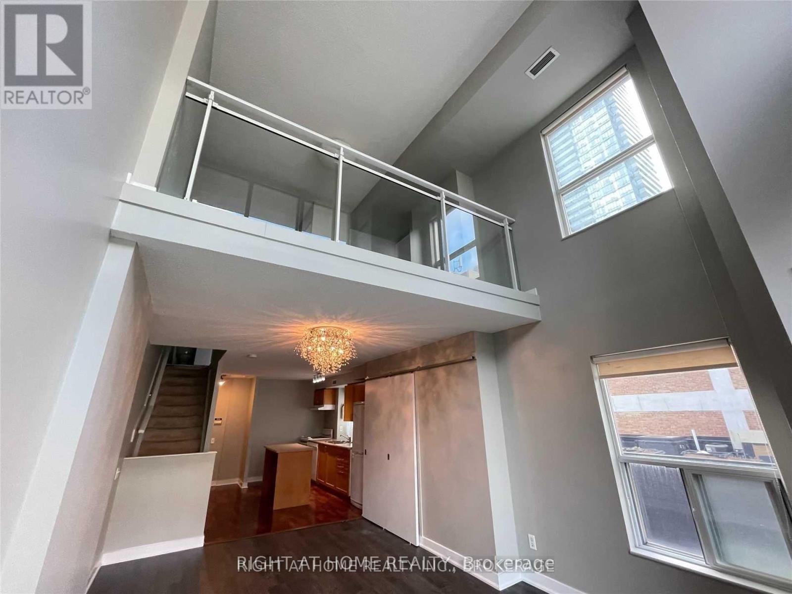 501 - 77 Lombard Street, Toronto, Ontario  M5C 3E1 - Photo 3 - C12469450