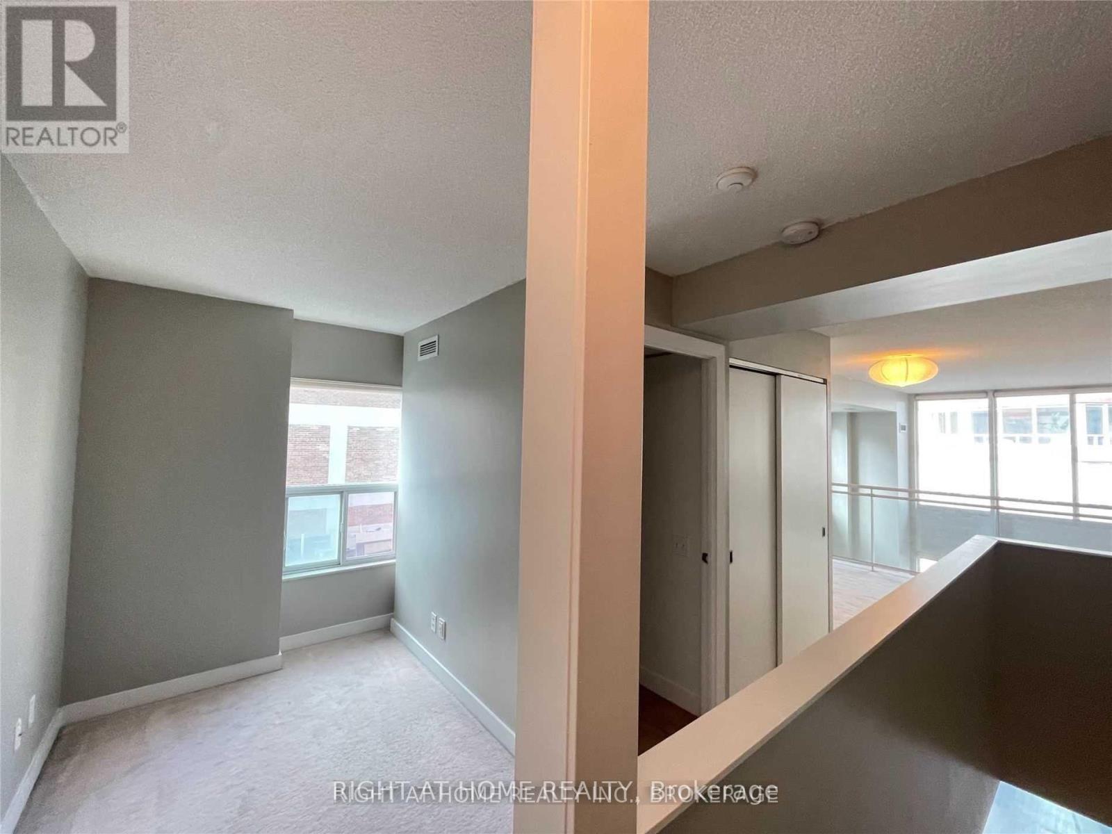 501 - 77 Lombard Street, Toronto, Ontario  M5C 3E1 - Photo 9 - C12469450
