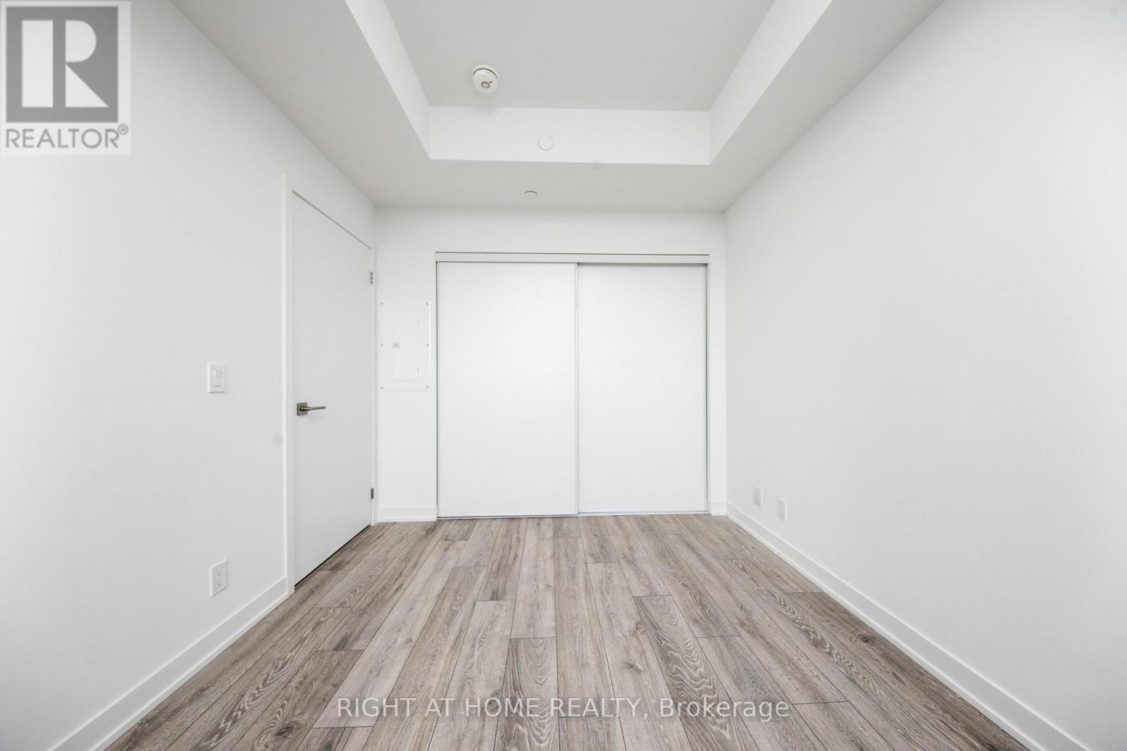 1409 - 15 Holmes Avenue, Toronto, Ontario  M2N 0L4 - Photo 8 - C12469451