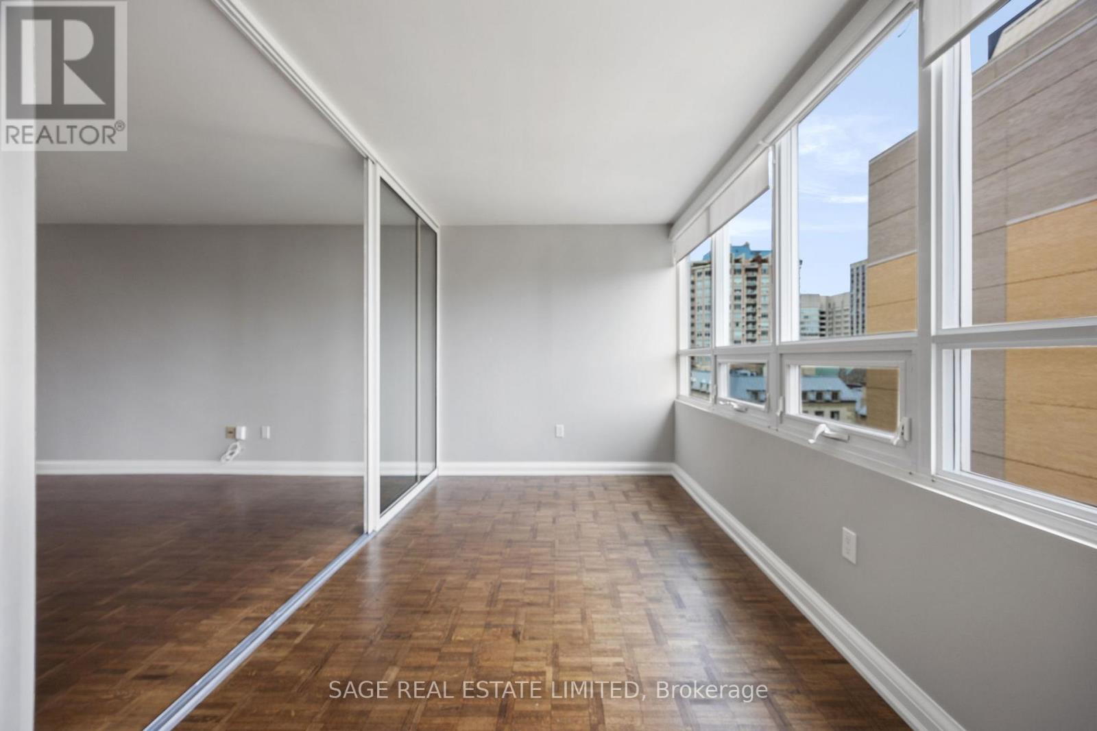 1202 - 71 Charles Street E, Toronto, Ontario  M4Y 2T3 - Photo 31 - C12469452