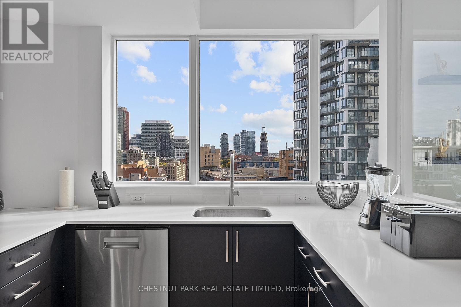 1210 - 38 The Esplanade Street, Toronto, Ontario  M5E 1A5 - Photo 16 - C12469520