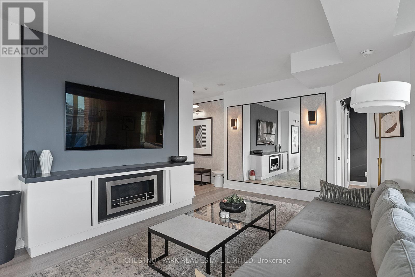 1210 - 38 The Esplanade Street, Toronto, Ontario  M5E 1A5 - Photo 6 - C12469520