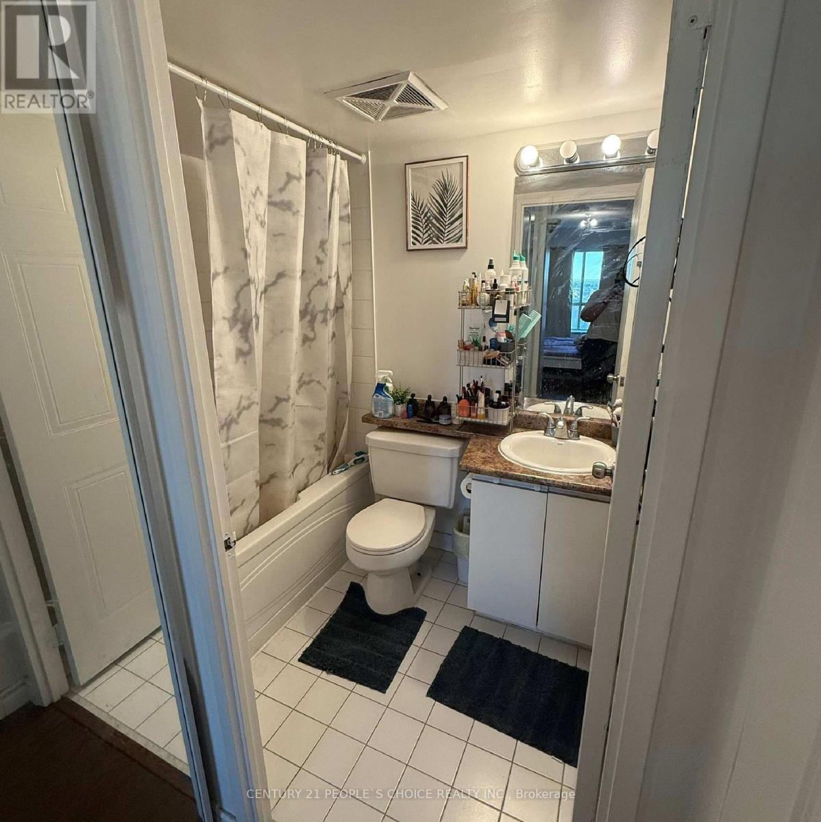 2009 - 1470 Midland Avenue, Toronto, Ontario  M1P 4Z4 - Photo 5 - E12469453