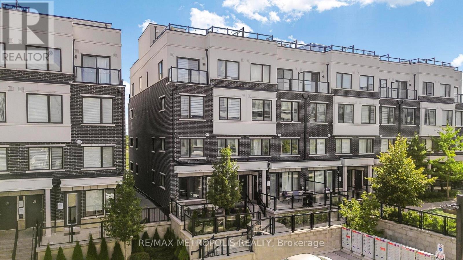 506 - 1711 PURE SPRINGS BOULEVARD, Pickering, Ontario