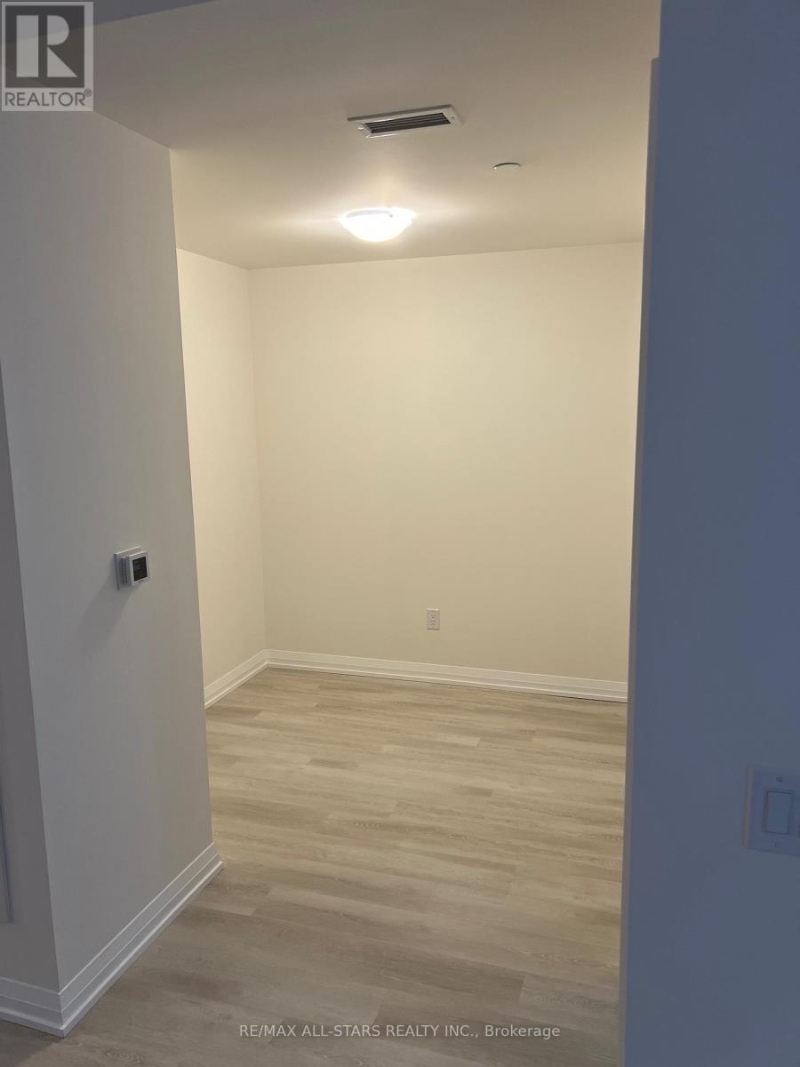309 - 3260 Sheppard Avenue E, Toronto, Ontario  M1T 3K3 - Photo 2 - E12469500