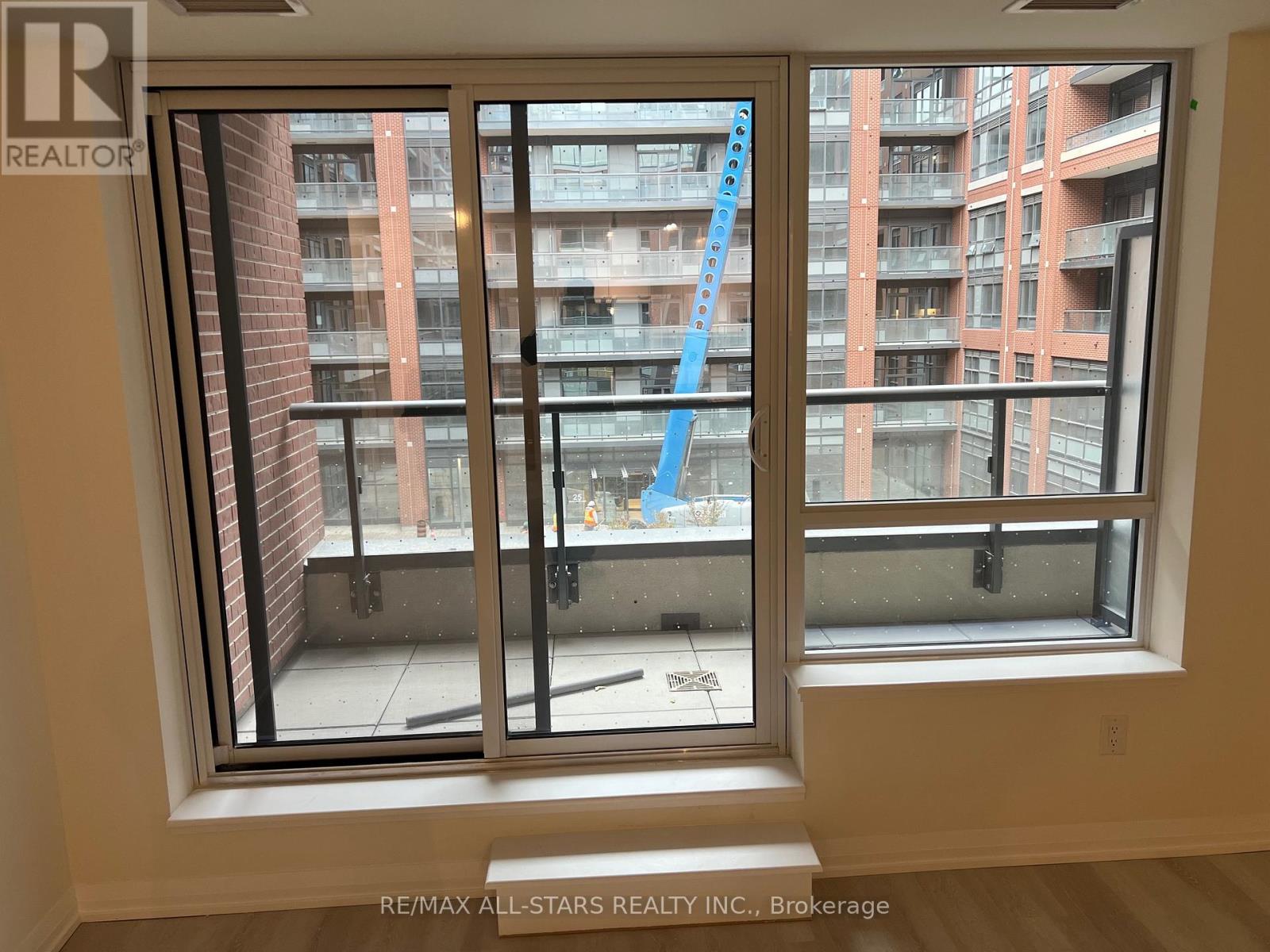 309 - 3260 Sheppard Avenue E, Toronto, Ontario  M1T 3K3 - Photo 4 - E12469500