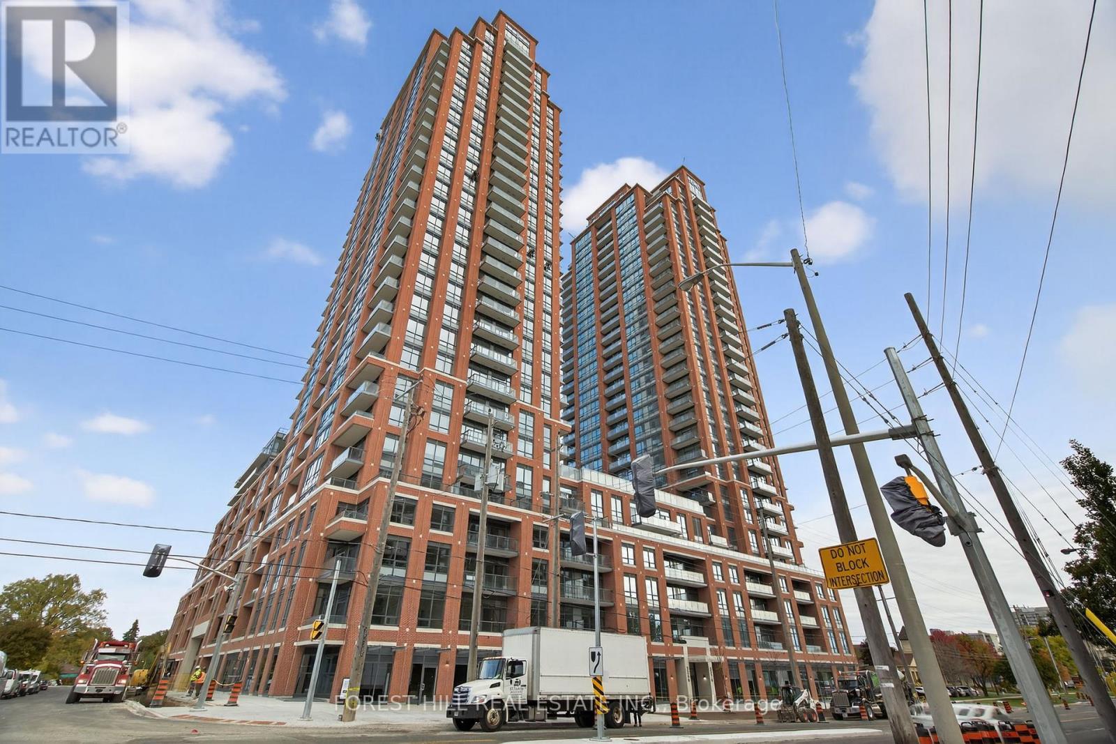 3260 SHEPPARD AVENUE E, Toronto, Ontario