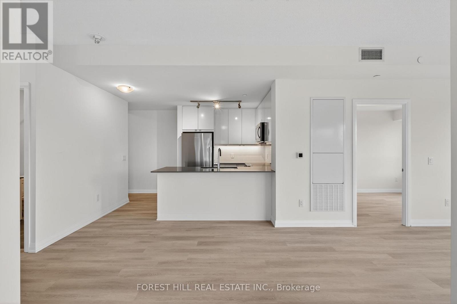 3260 Sheppard Avenue E, Toronto, Ontario  M1T 3K3 - Photo 11 - E12469522