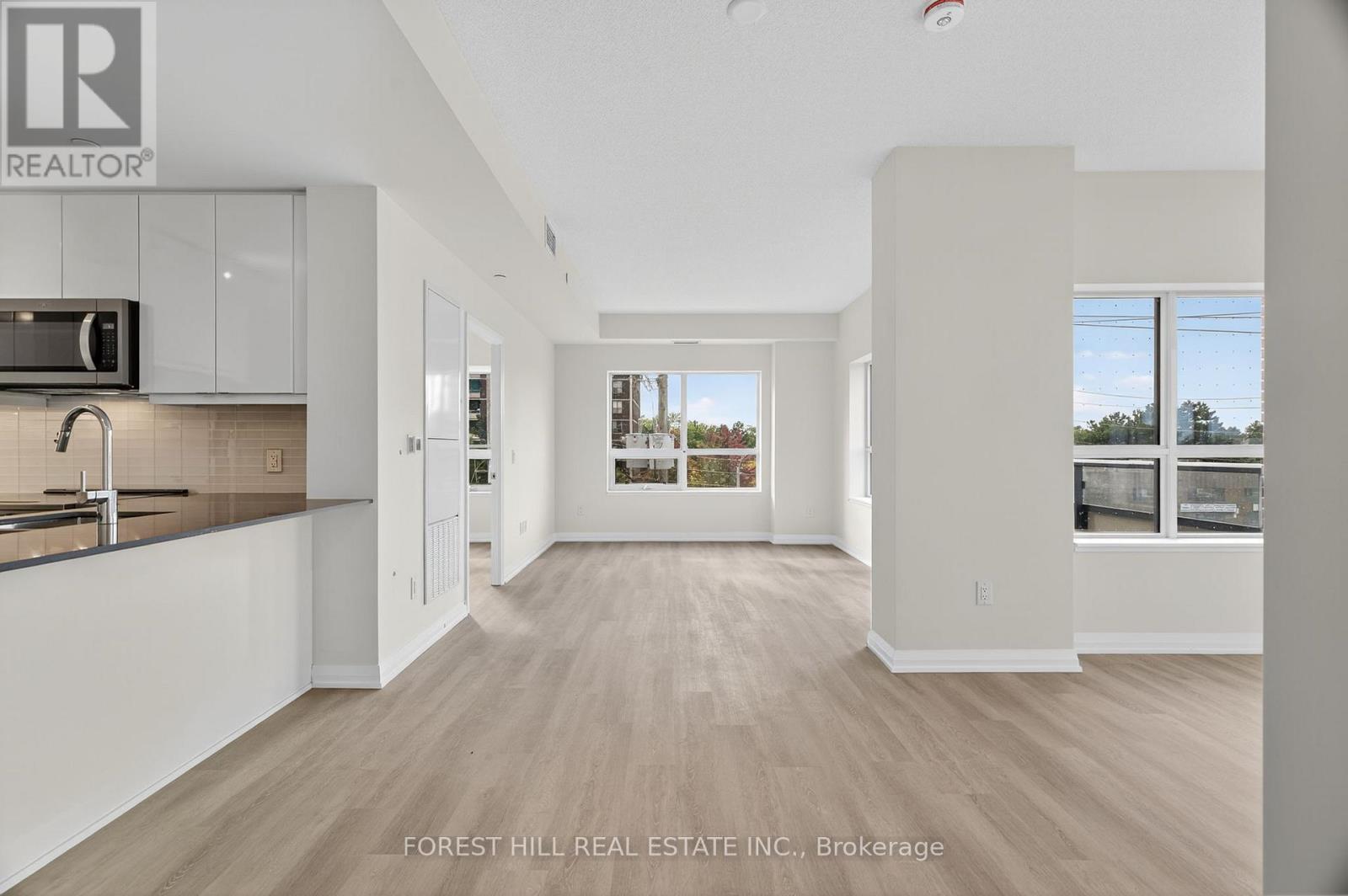 3260 Sheppard Avenue E, Toronto, Ontario  M1T 3K3 - Photo 4 - E12469522