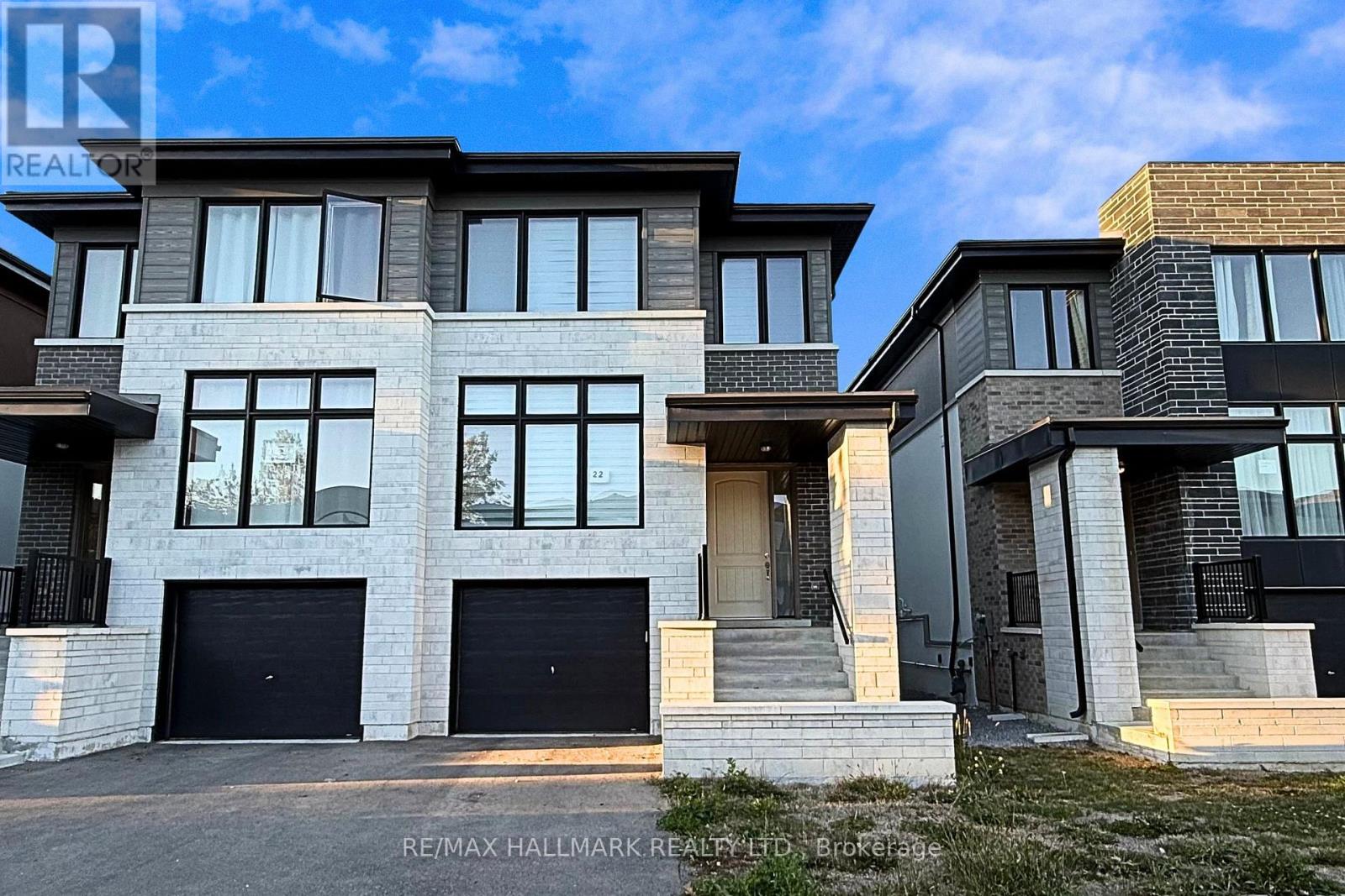 22 DIREZZE COURT, Richmond Hill, Ontario