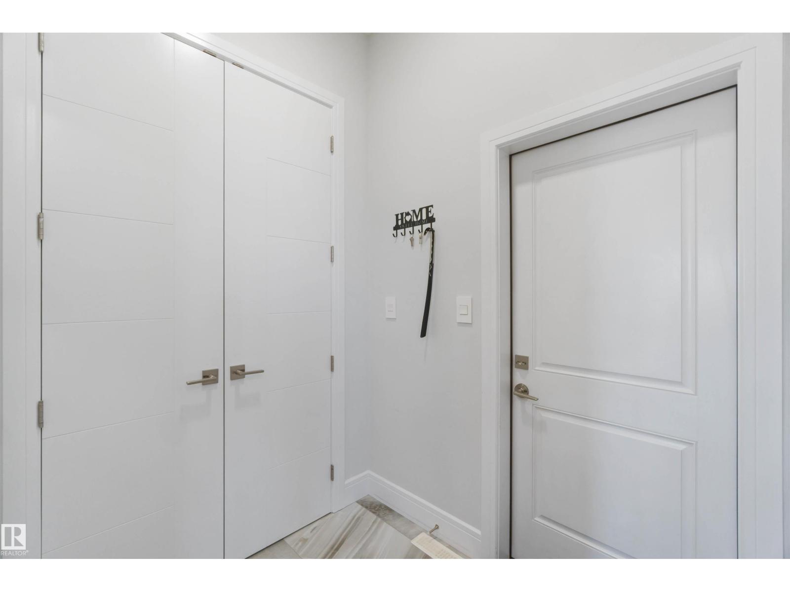 1808 20 Av Nw, Edmonton, Alberta  T6T 2K9 - Photo 2 - E4462293