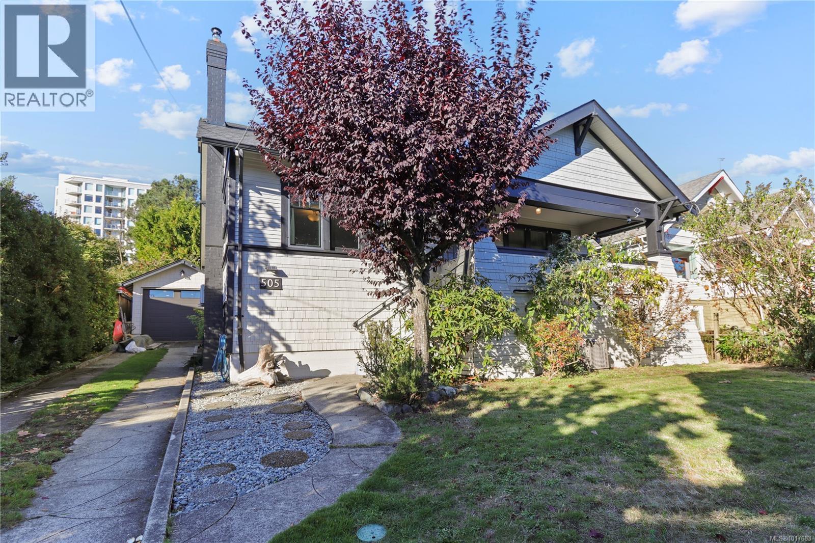 505 Stewart Ave, Nanaimo, British Columbia