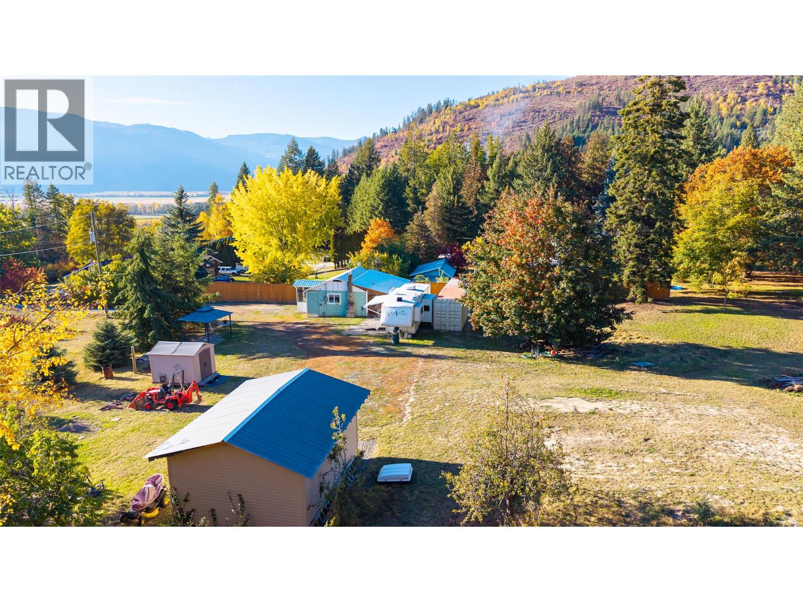 5060 3a Highway, Wynndel, British Columbia  V0B 2N2 - Photo 27 - 10365671