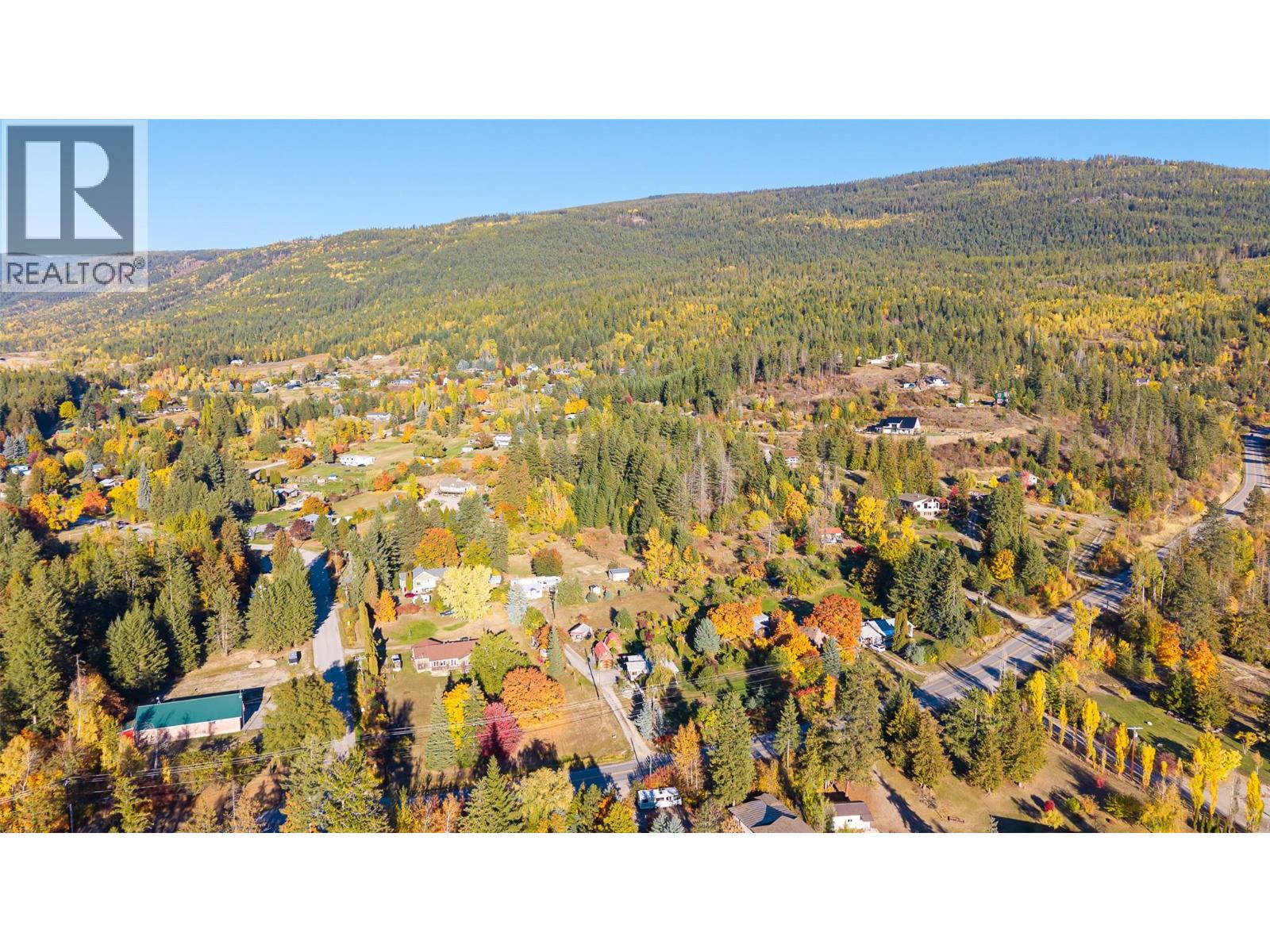 5060 3a Highway, Wynndel, British Columbia  V0B 2N2 - Photo 39 - 10365671