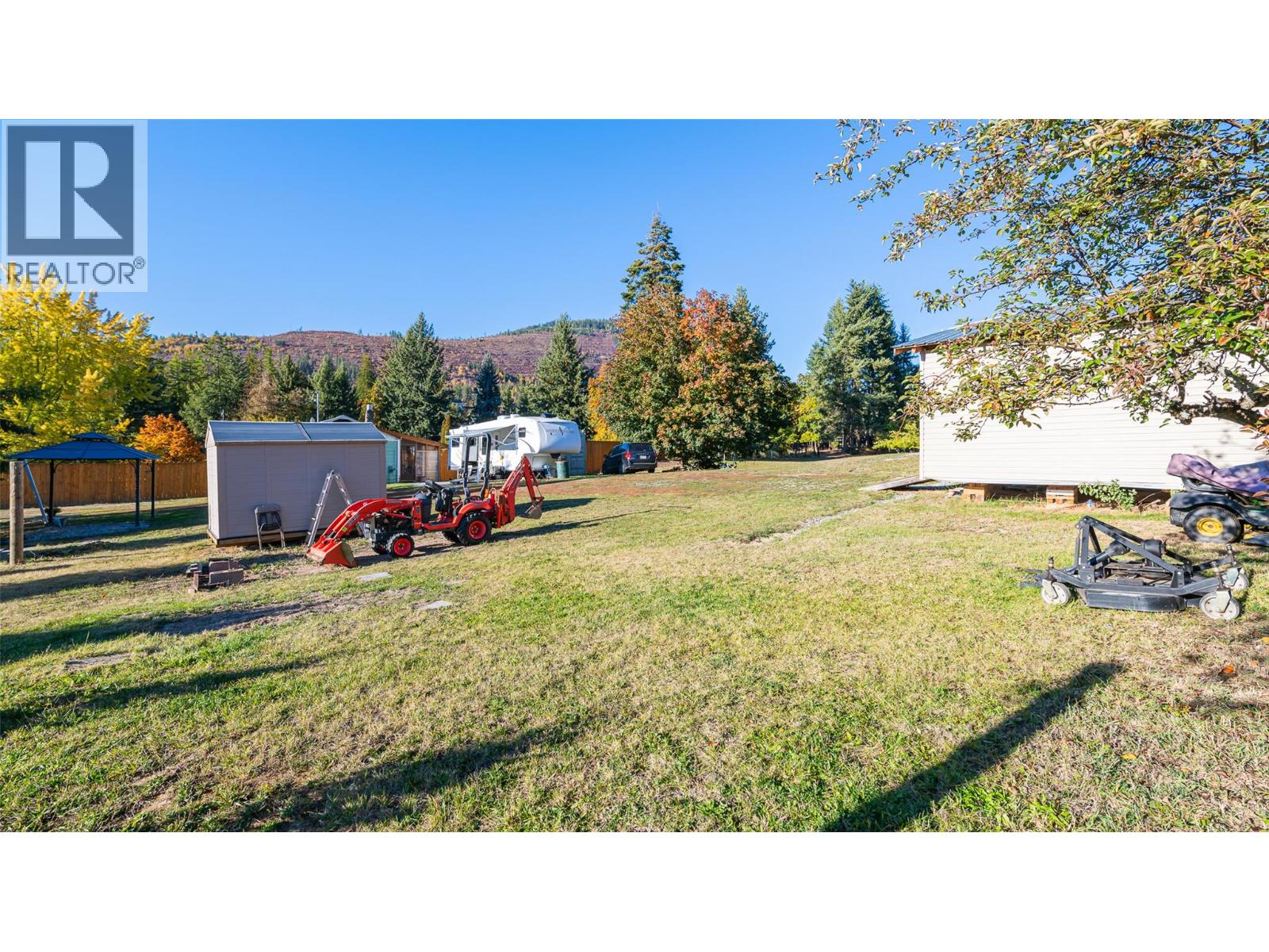 5060 3a Highway, Wynndel, British Columbia  V0B 2N2 - Photo 33 - 10365671