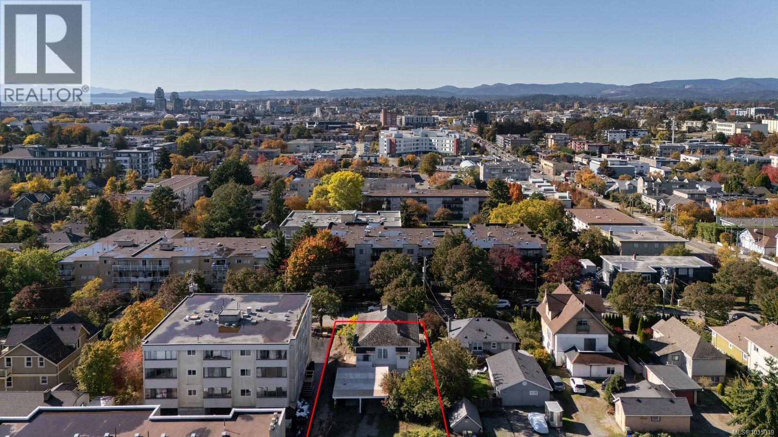 2639 Prior St, Victoria, British Columbia  V8T 3X7 - Photo 32 - 1015019