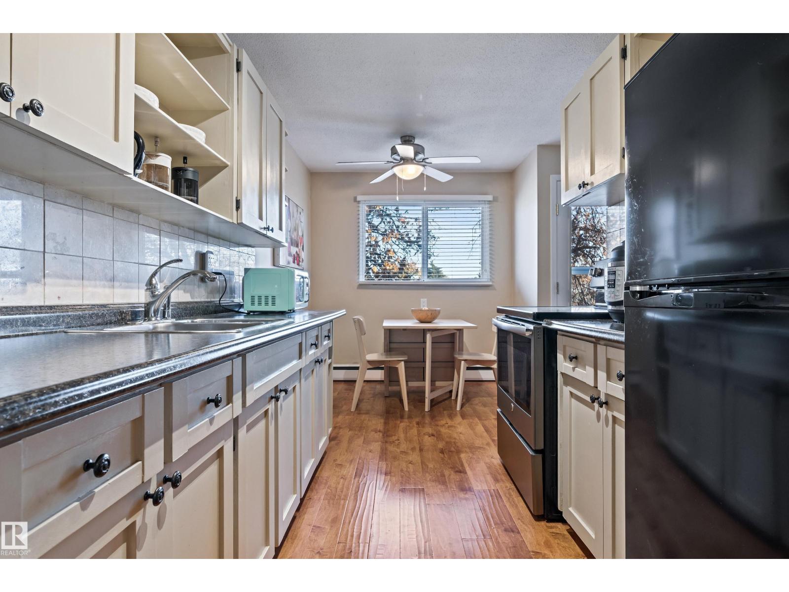 #10 5635 105 St Nw, Edmonton, Alberta  T6H 2N2 - Photo 10 - E4462609