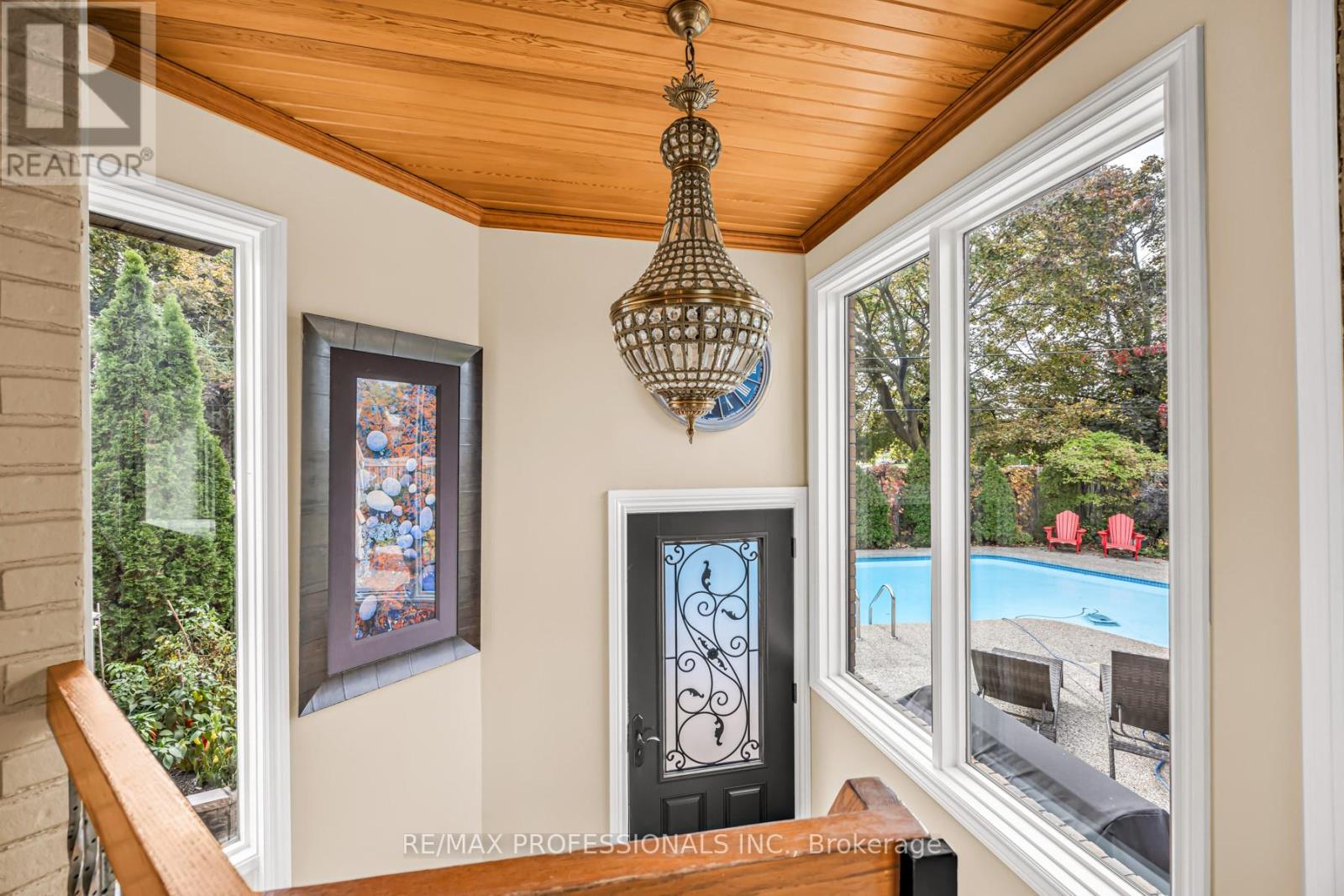 16 Woodpark Road, Toronto, Ontario  M9P 1L9 - Photo 20 - W12469443