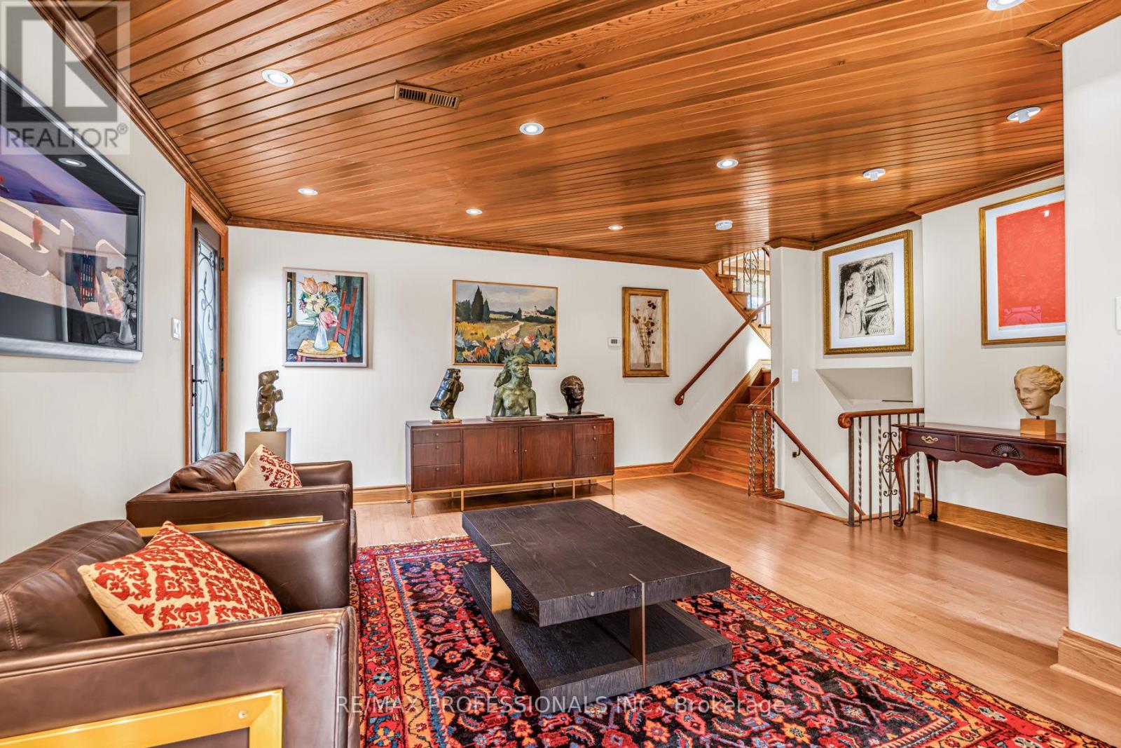 16 Woodpark Road, Toronto, Ontario  M9P 1L9 - Photo 22 - W12469443