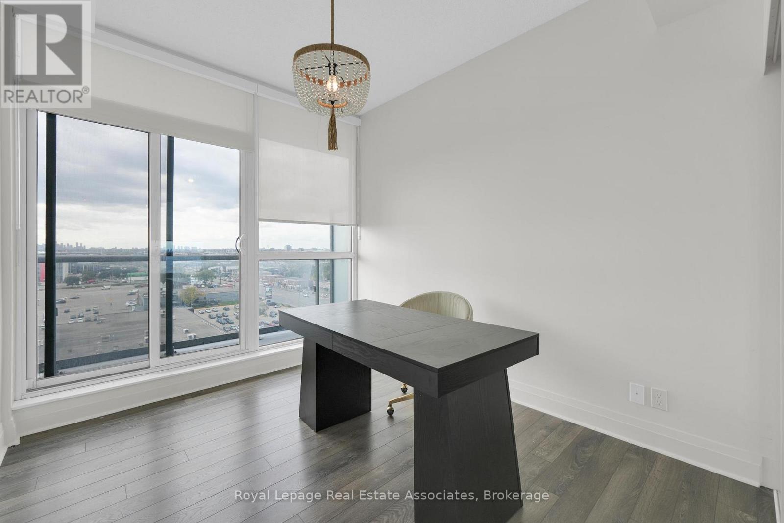 1007 - 15 Zorra Street, Toronto, Ontario  M8Z 0C1 - Photo 16 - W12469447