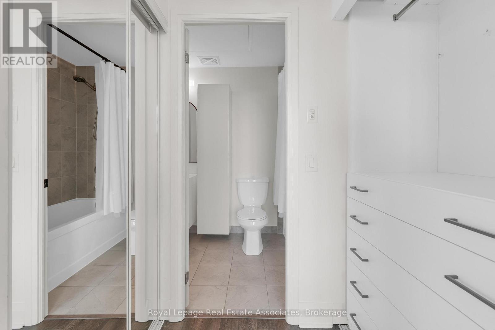 1007 - 15 Zorra Street, Toronto, Ontario  M8Z 0C1 - Photo 22 - W12469447