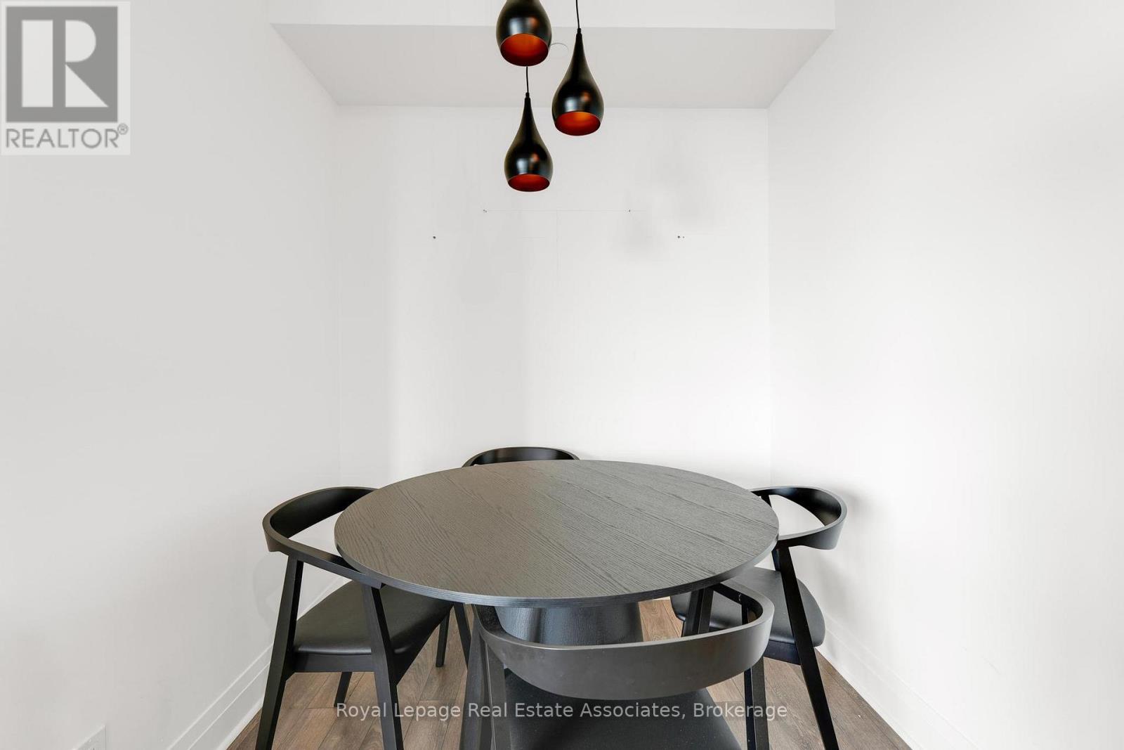 1007 - 15 Zorra Street, Toronto, Ontario  M8Z 0C1 - Photo 4 - W12469447