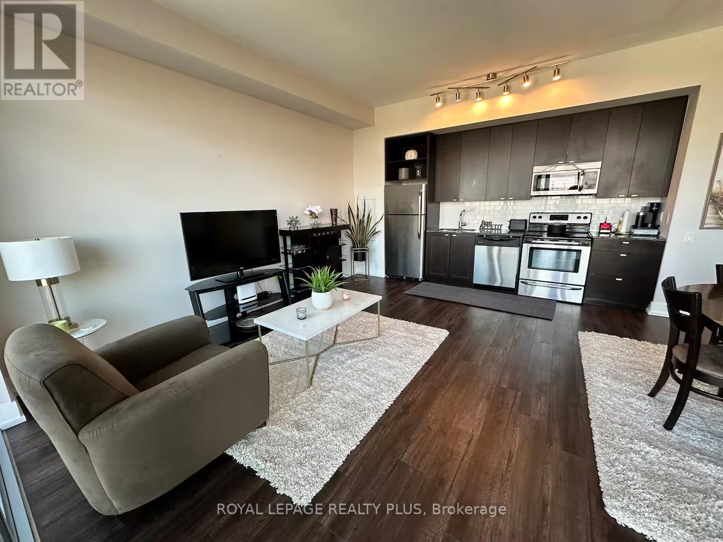 3415 - 105 THE QUEENSWAY AVENUE, Toronto, Ontario