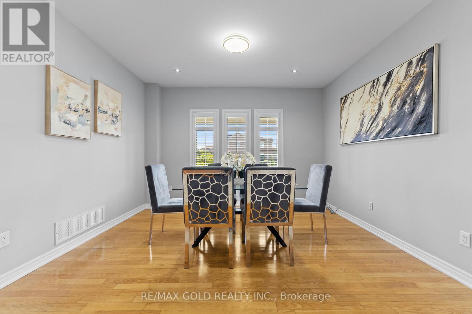 2 Revelstoke Place, Brampton, Ontario  L6R 3G3 - Photo 11 - W12469483