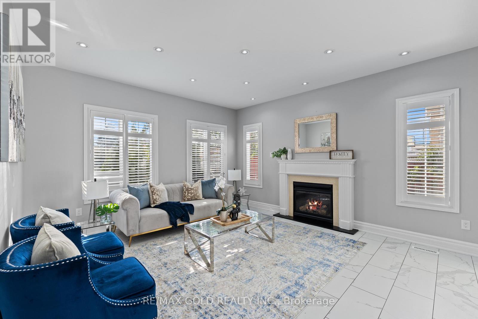 2 Revelstoke Place, Brampton, Ontario  L6R 3G3 - Photo 13 - W12469483