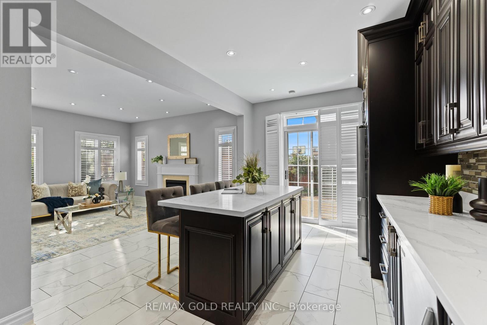 2 Revelstoke Place, Brampton, Ontario  L6R 3G3 - Photo 19 - W12469483