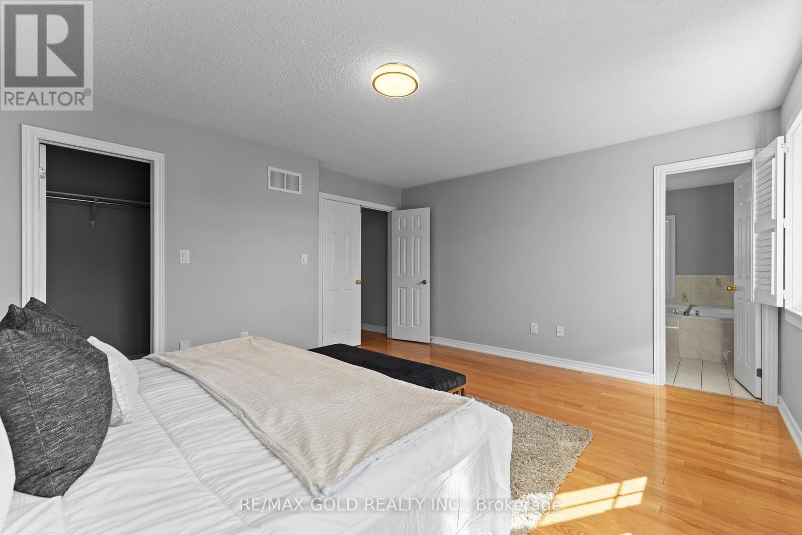 2 Revelstoke Place, Brampton, Ontario  L6R 3G3 - Photo 26 - W12469483