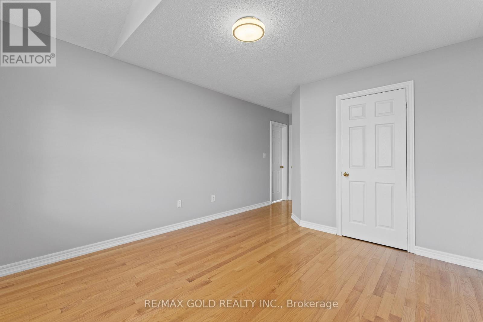 2 Revelstoke Place, Brampton, Ontario  L6R 3G3 - Photo 33 - W12469483