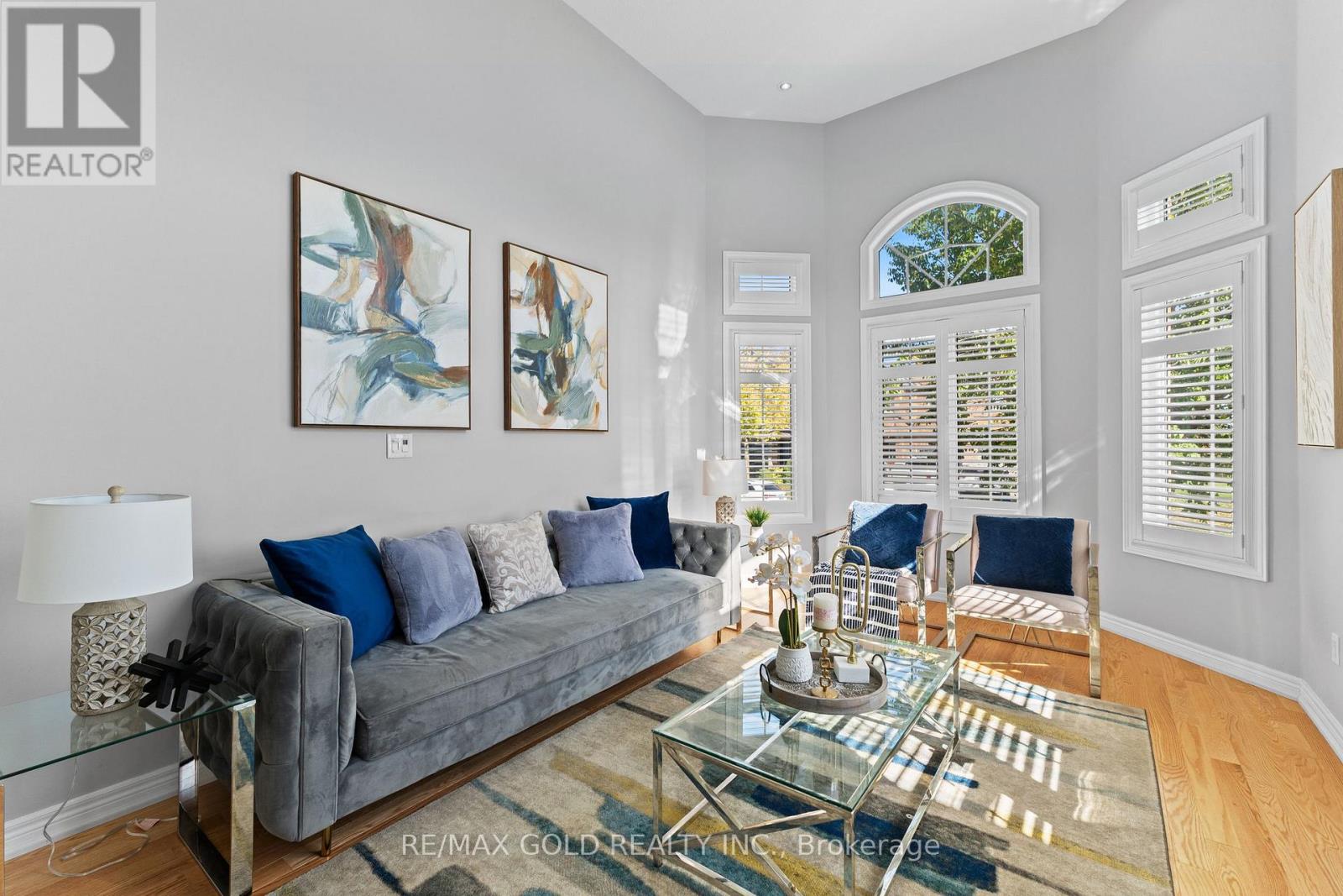 2 Revelstoke Place, Brampton, Ontario  L6R 3G3 - Photo 6 - W12469483