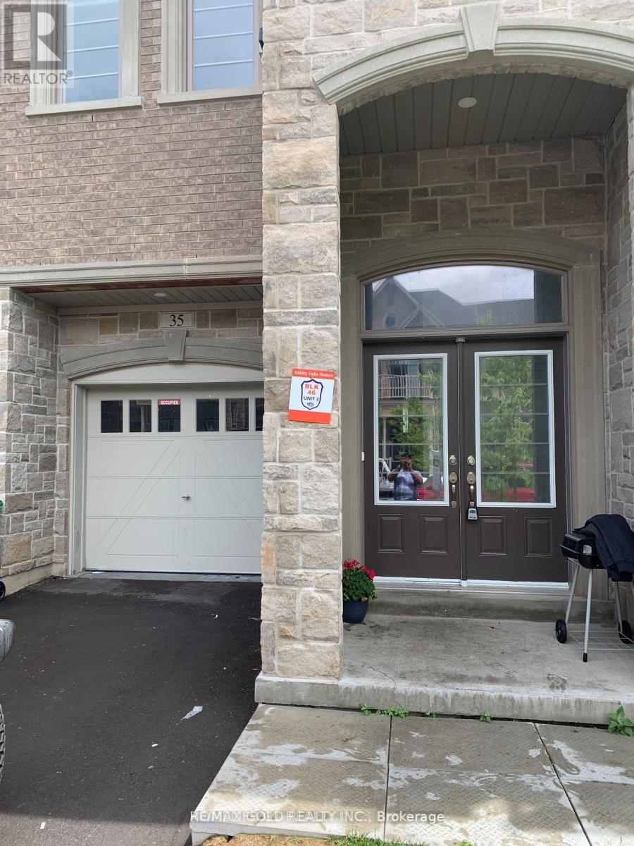 35 DALBEATTIE DRIVE, Brampton, Ontario