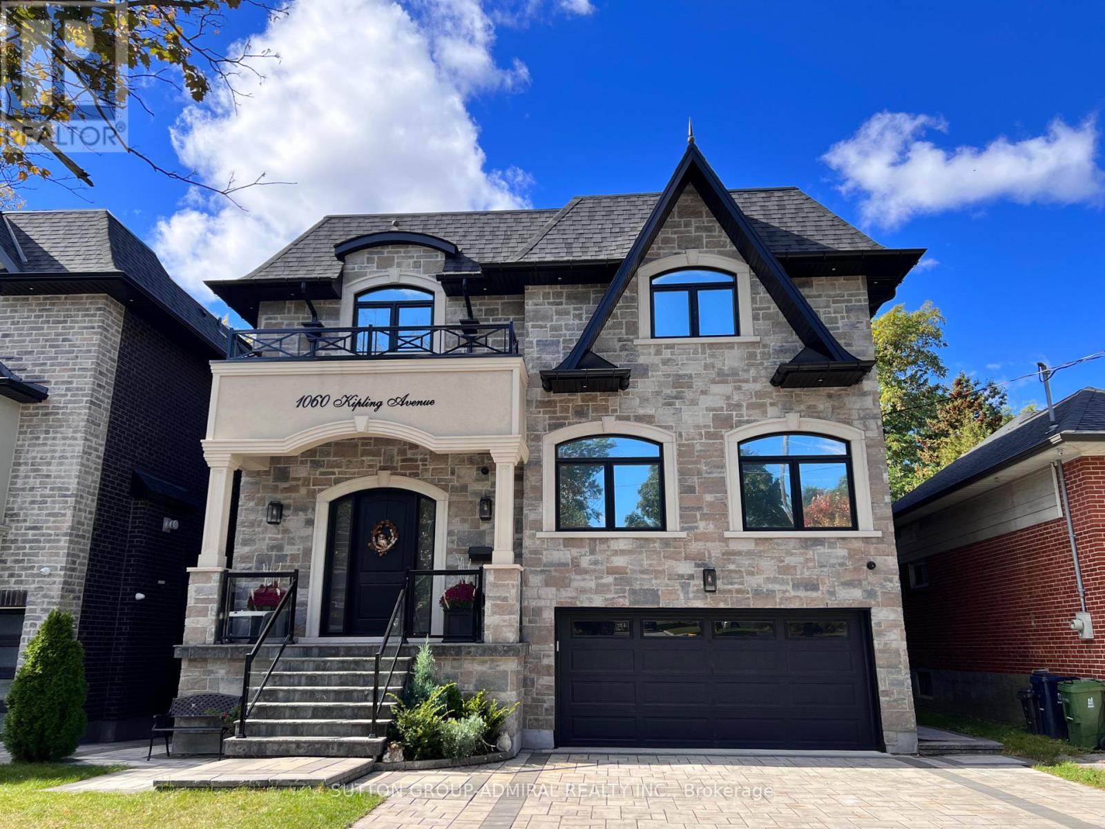 1060 KIPLING AVENUE, Toronto, Ontario