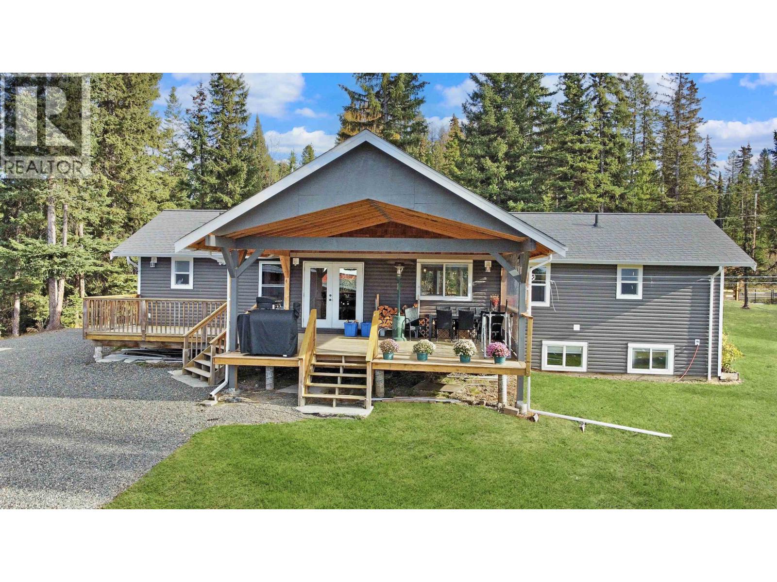 6284 Macabar Road, Deka Lake / Sulphurous / Hathaway Lakes, British Columbia  V0K 1X3 - Photo 2 - R3059715