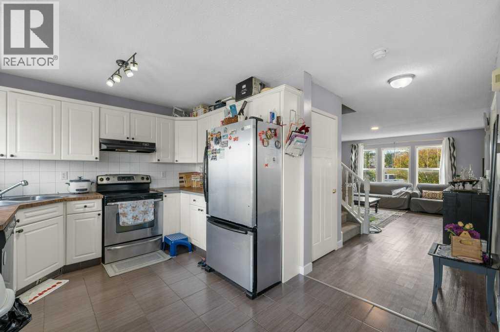 154 Bridlewood Drive Sw, Calgary, Alberta  T2Y 3T2 - Photo 10 - A2263498