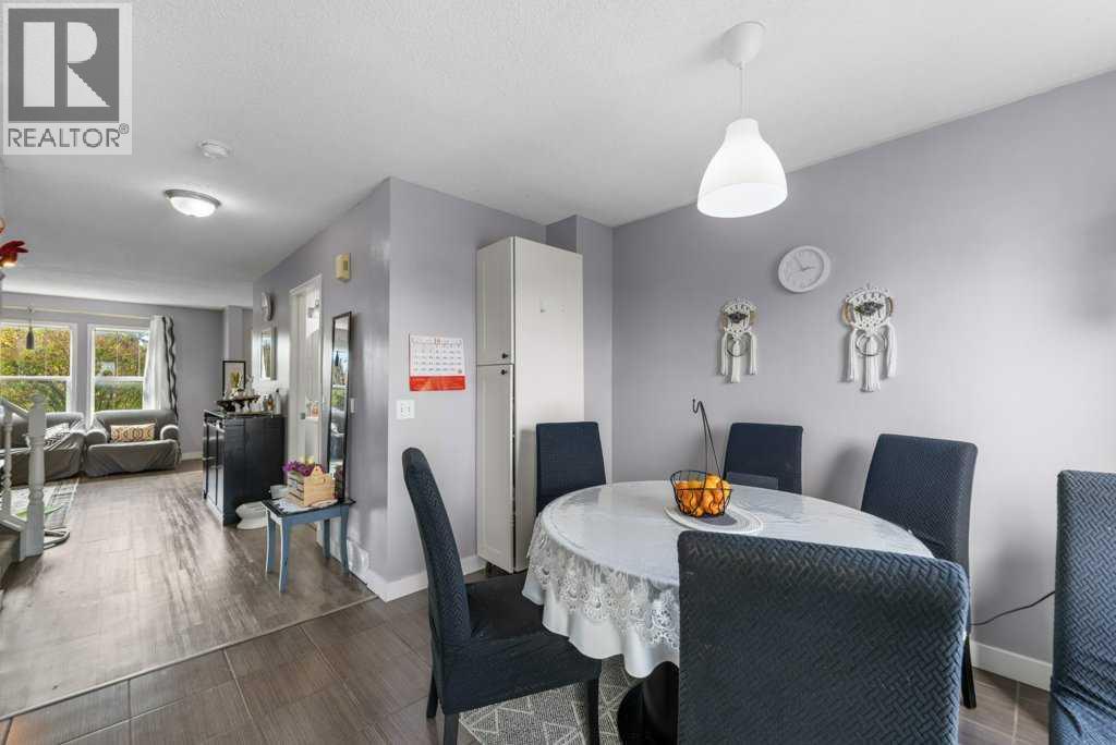 154 Bridlewood Drive Sw, Calgary, Alberta  T2Y 3T2 - Photo 11 - A2263498