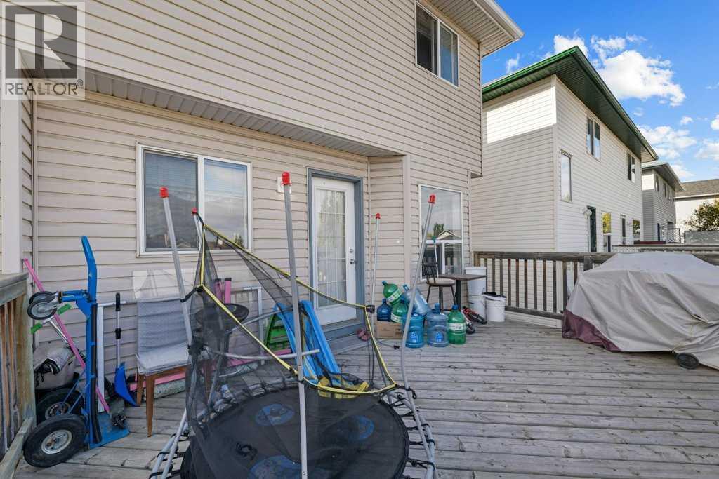 154 Bridlewood Drive Sw, Calgary, Alberta  T2Y 3T2 - Photo 31 - A2263498