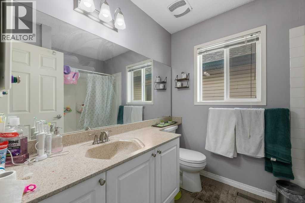 154 Bridlewood Drive Sw, Calgary, Alberta  T2Y 3T2 - Photo 17 - A2263498