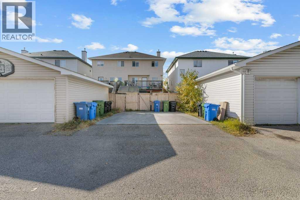 154 Bridlewood Drive Sw, Calgary, Alberta  T2Y 3T2 - Photo 38 - A2263498