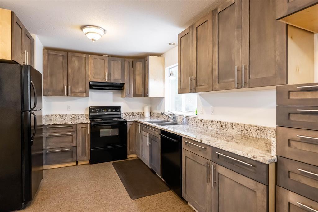 7732 Pintail Street, Mission, British Columbia  V2V 6H3 - Photo 4 - R3059674