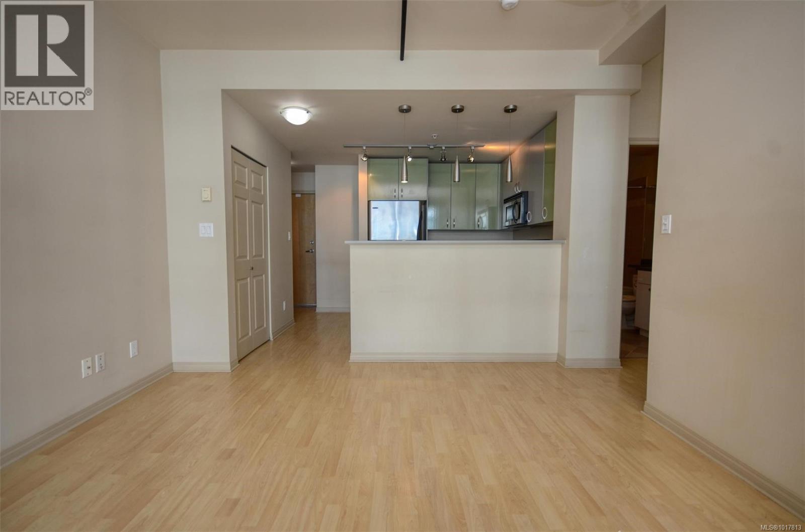 601 860 View St, Victoria, British Columbia  V8W 3Z8 - Photo 12 - 1017813