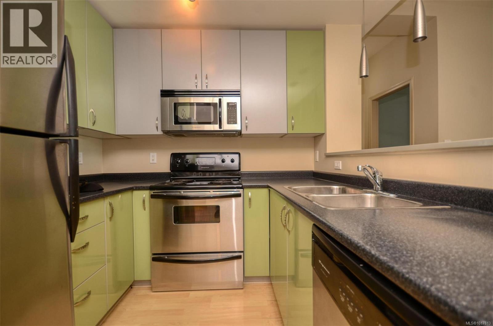 601 860 View St, Victoria, British Columbia  V8W 3Z8 - Photo 15 - 1017813