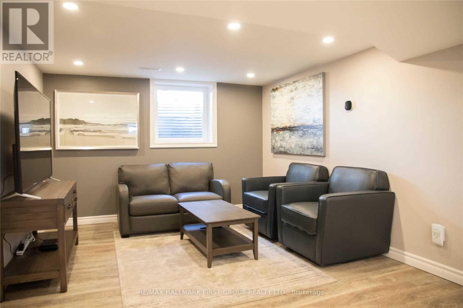 Lower - 1176 Milburn Street, Peterborough, Ontario  K9H 6P2 - Photo 4 - X12469440