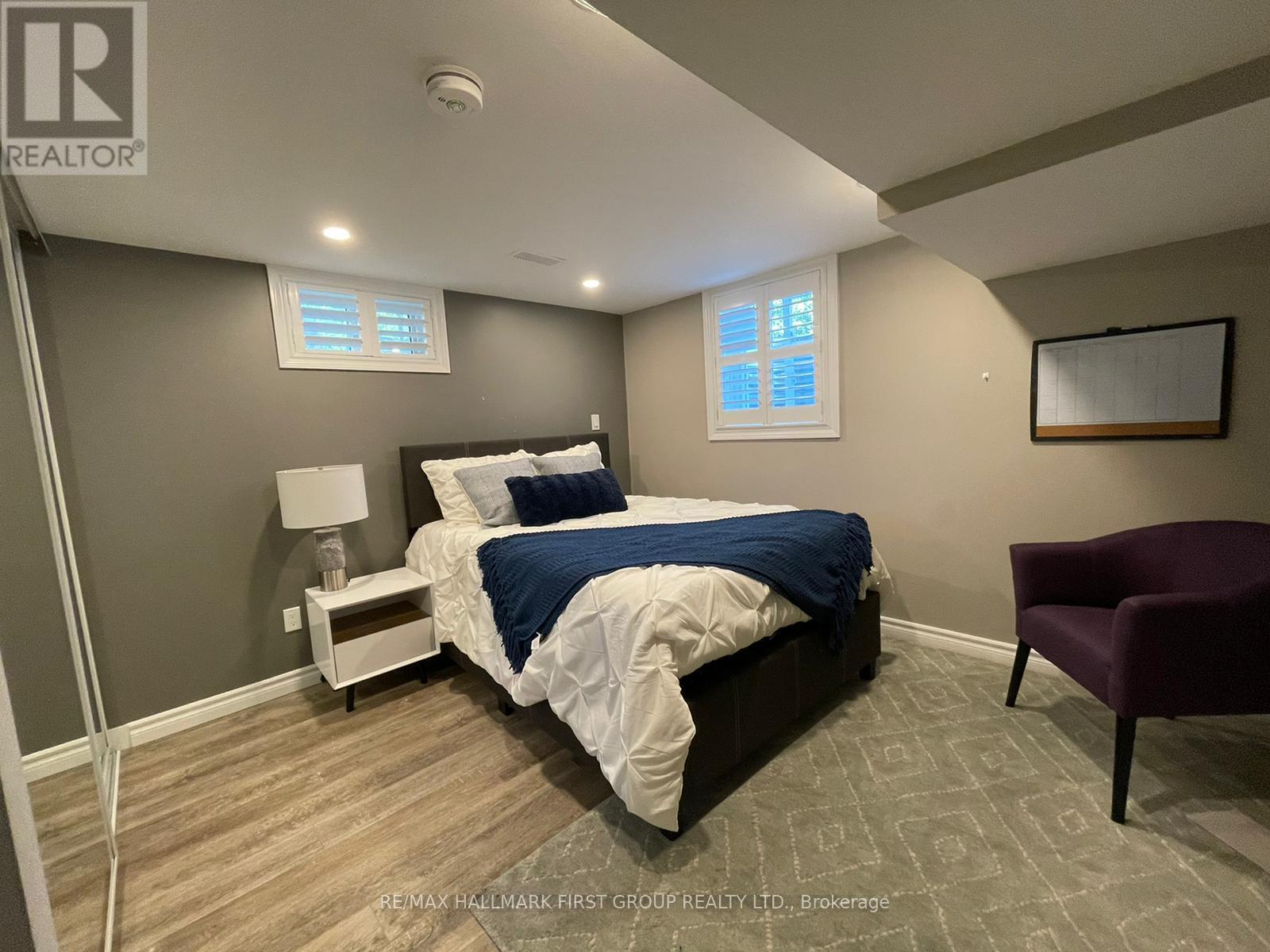 Lower - 1176 Milburn Street, Peterborough, Ontario  K9H 6P2 - Photo 5 - X12469440