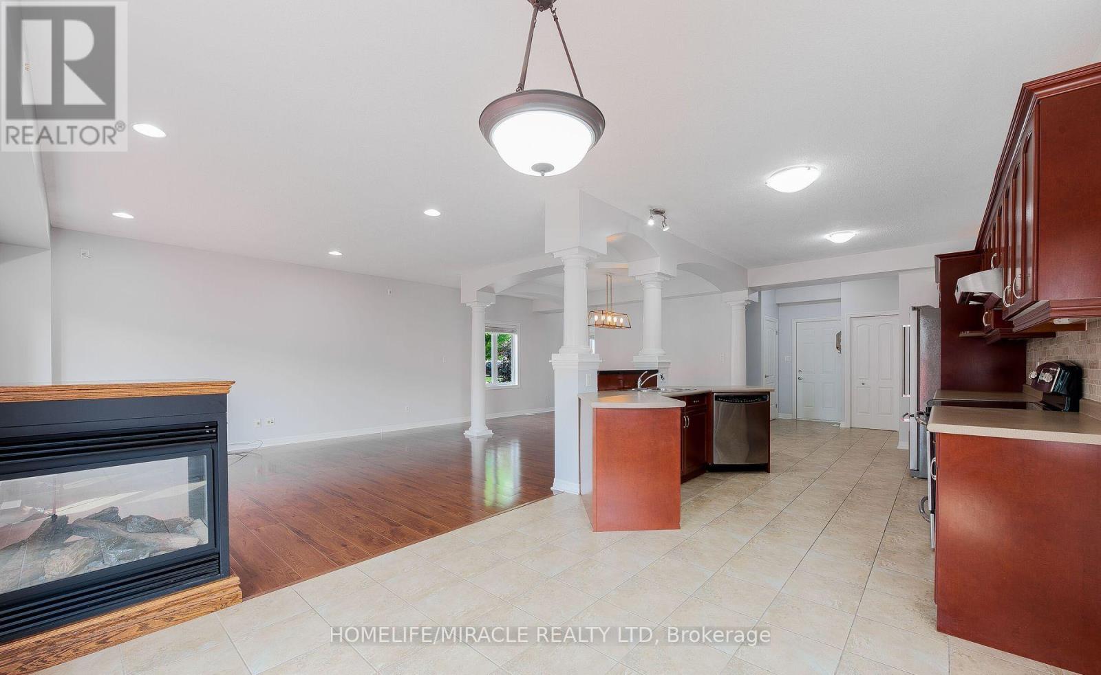 3181 Bayham Lane, London South, Ontario  N6P 1V5 - Photo 12 - X12469463